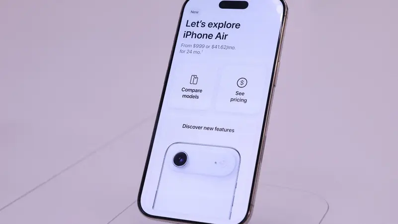 3 إعدادات في آيفون تستنزف بطاريتك سرًا.. إليك الحل