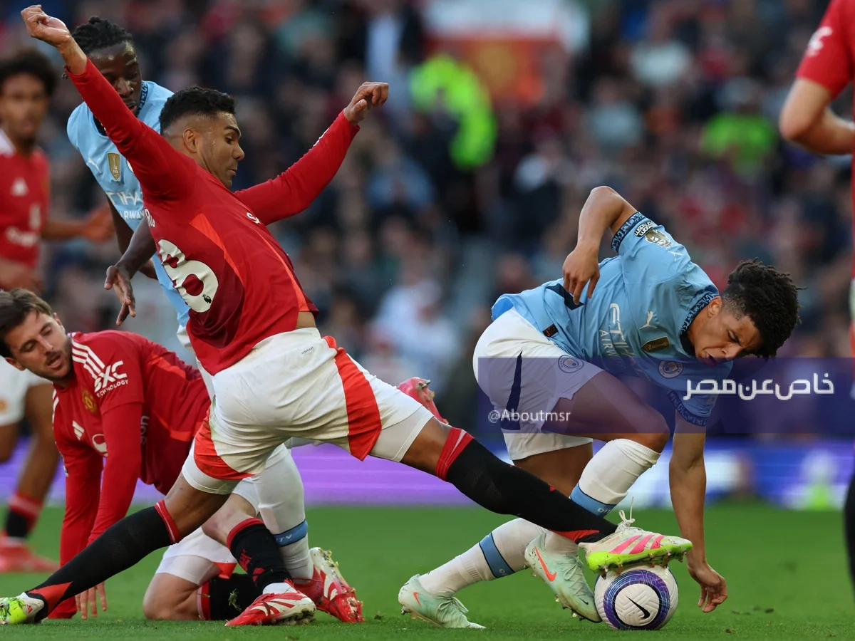 أخبار مانشستر سيتي.. السماوي يصارع اليونايتد على خدمات نجم برشلونة