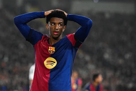 برشلونة يفكر في بيع بالدي وسط صعوبة الاختيار بين المال والمستقبل – فلسطينيو48