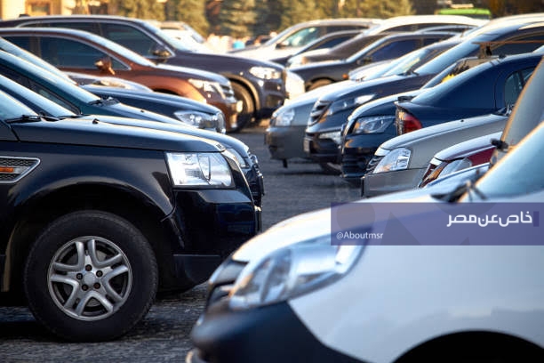 توقف البيع وارتفاع “الأوفربرايس” على أسعار السيارات.. من 250 وحتى 400 ألف جنيه