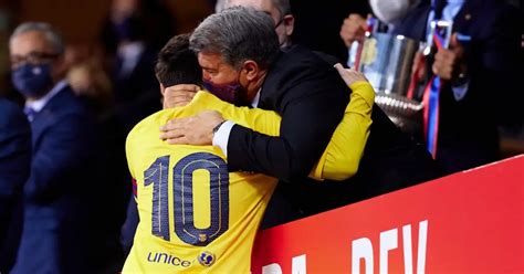 رئيس برشلونة السابق يكشف تفاصيل رحيل ميسي وأسباب تدهور العلاقة مع بيريز