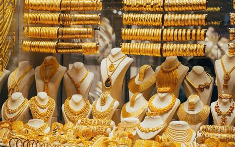 سعر الذهب عيار 21 يسجل ارتفاعاً جديداً يشمل المصنعية
