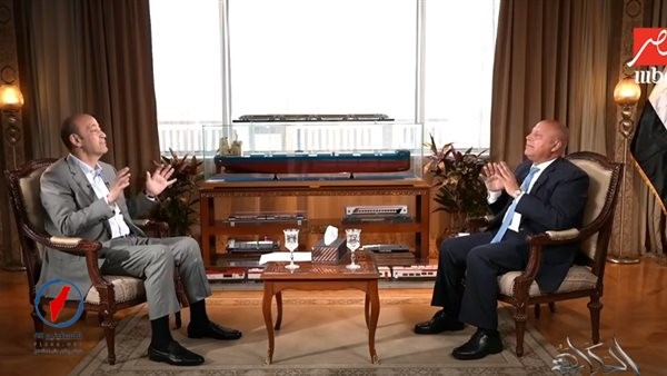 شبكة الطرق في مصر تشهد طفرة غير مسبوقة لتسهيل تنقل المواطنين