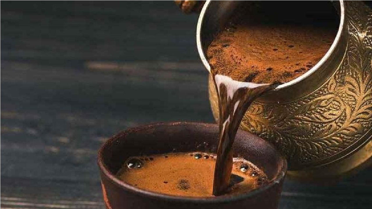 لا تشرب القهوة مع هذه الأدوية.. تحذيرات جديدة تكشف تفاعلات خطيرة على الصحة