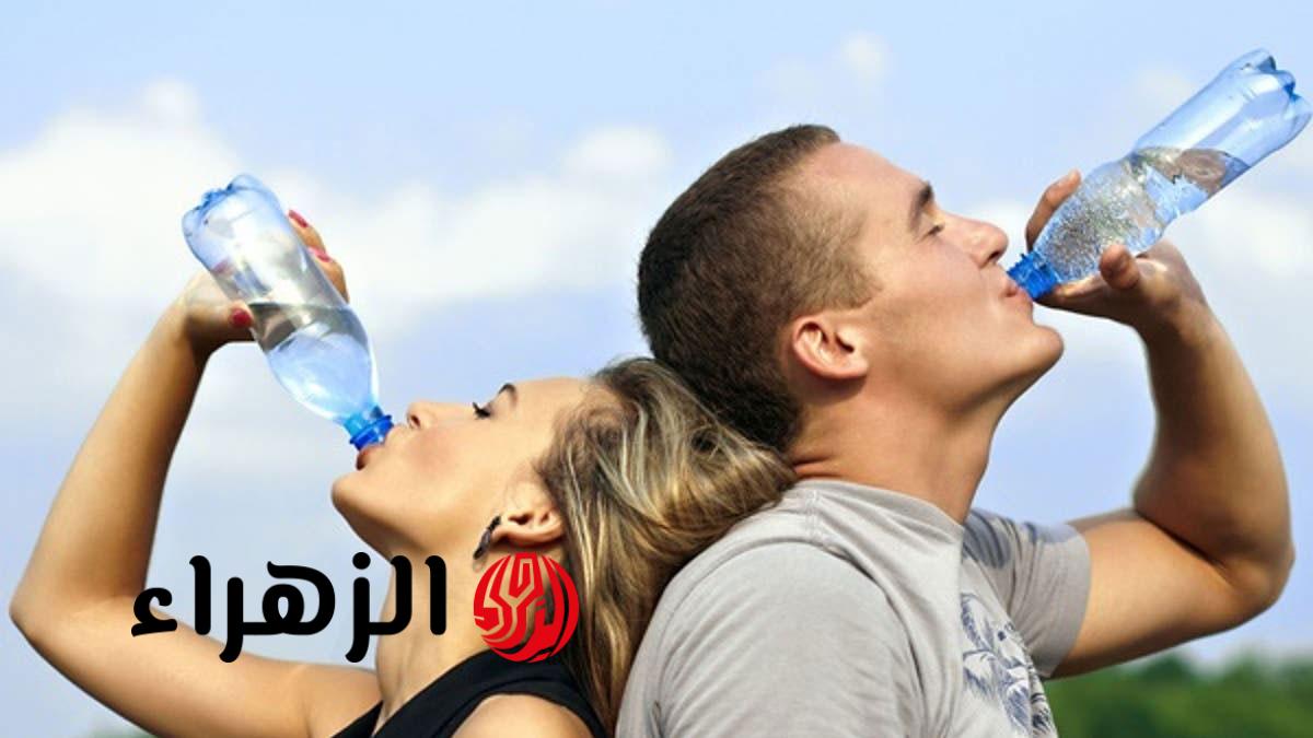 ماذا يحدث لجسمك عند الشرب من الزجاجة البلاستيكية مكرراً؟.. مخاطر غير متوقعة