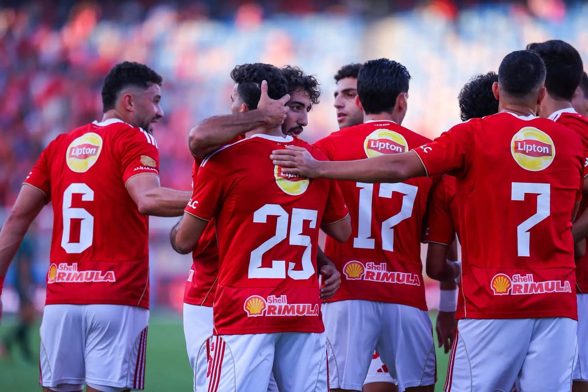 مفاجأة الموسم.. نجم الأهلي يوافق على الانتقال إلى بيراميدز