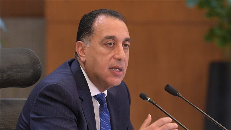 بعد قرار مجلس الوزراء.. هل تطبق المدارس نظام العمل عن بعد يوم الأحد من كل أسبوع؟